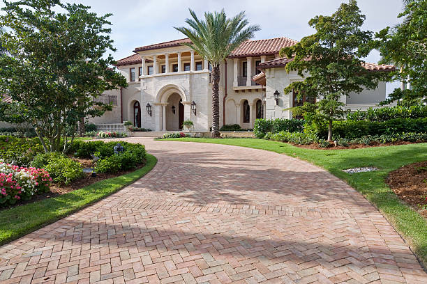 Best Driveway Pavers Near Me  in Marion, IA